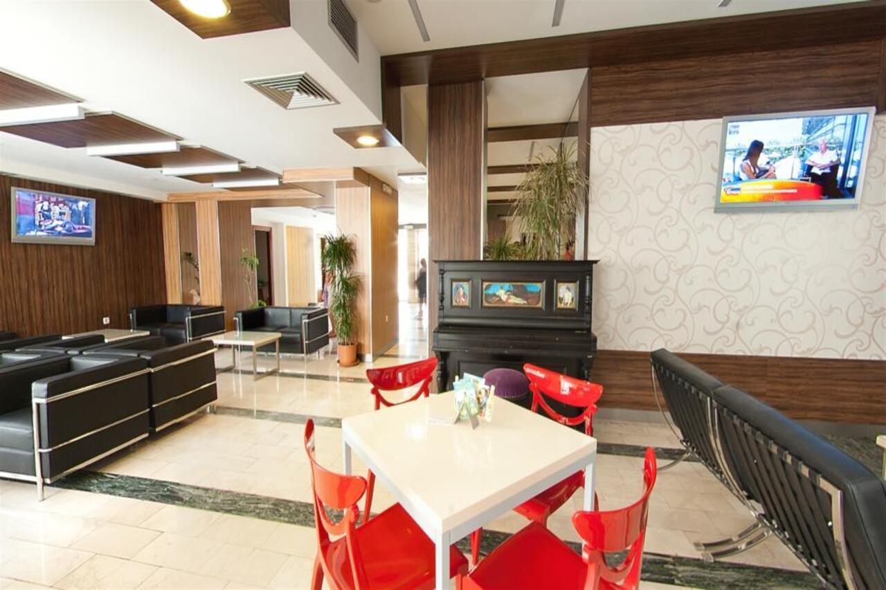 Hotel Lighthouse إيغالو المظهر الخارجي الصورة