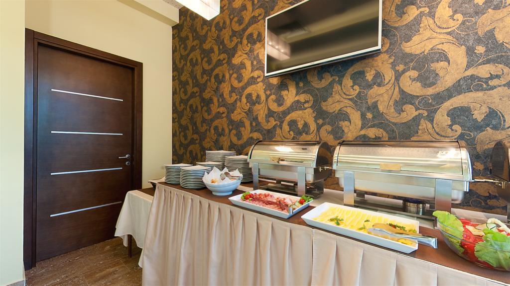 Hotel Lighthouse إيغالو المظهر الخارجي الصورة